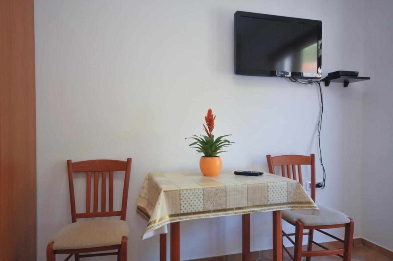 בודווה Tilia Apartments מראה חיצוני תמונה