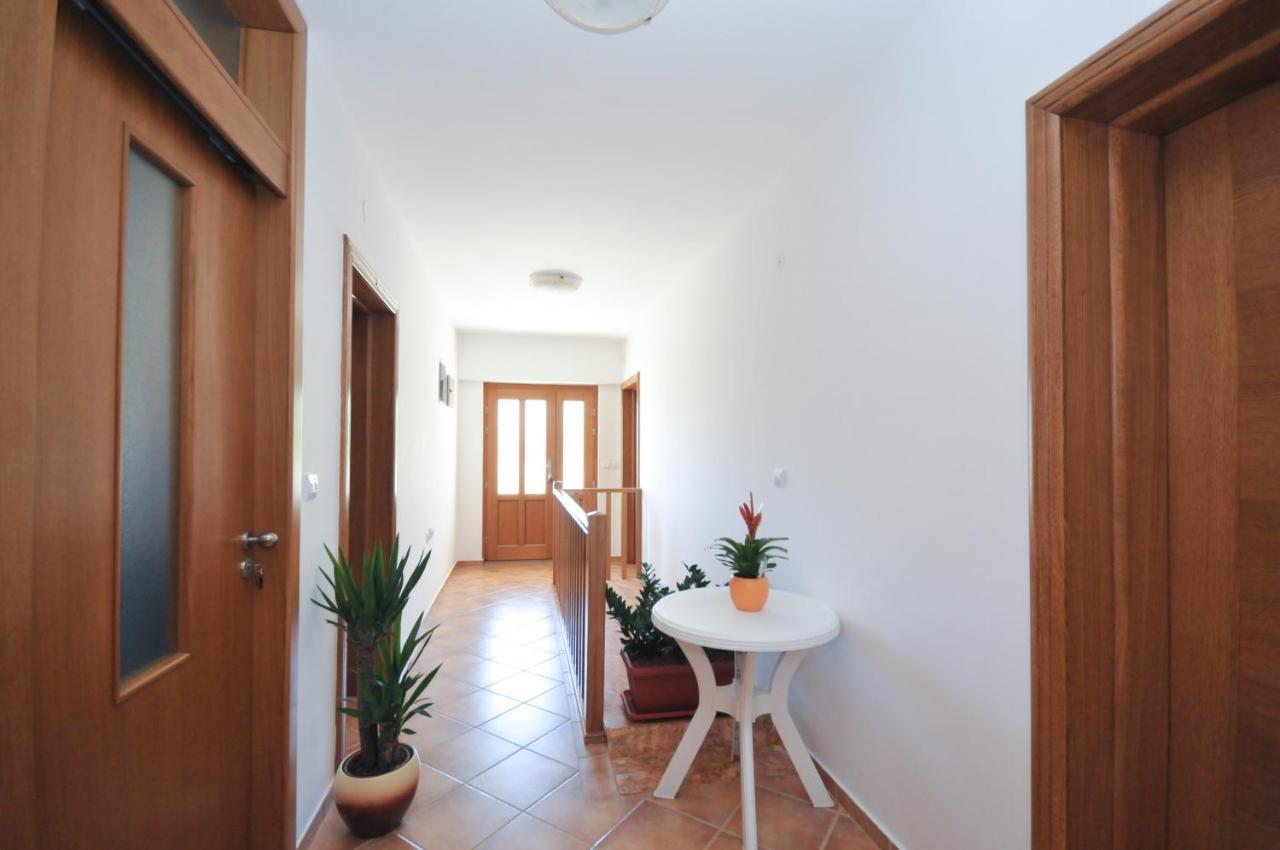 בודווה Tilia Apartments מראה חיצוני תמונה
