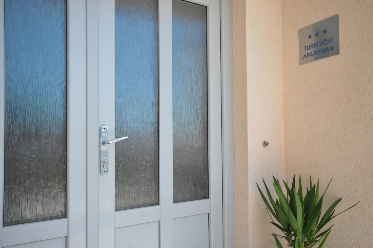 בודווה Tilia Apartments מראה חיצוני תמונה